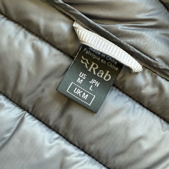 Rab Nebula insulated puffer jacket size medium - Picture 2 of 7